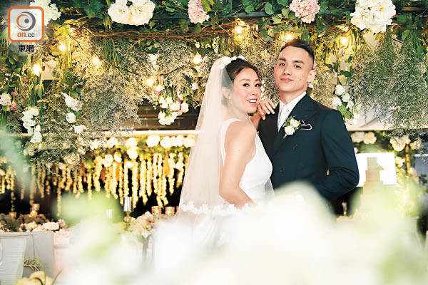 梁靖琪與圈外男友Jonathan低調舉行婚禮，被對方愛的宣言感動落淚。