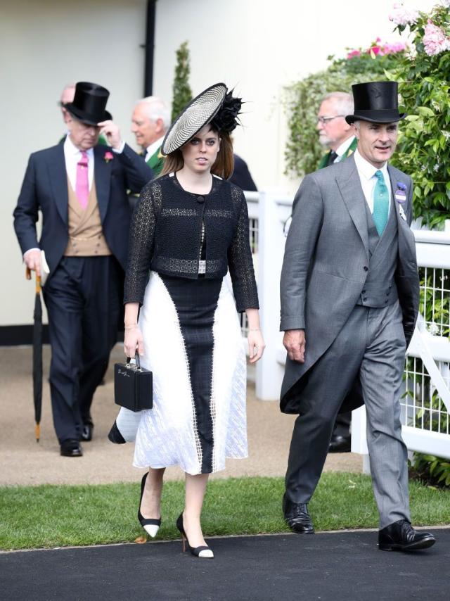 Polka Popp on X: Princess Beatrice was at the Web Summit in Lisbon,  Portugal on Tuesday wearing Zara jacket with Goyard St Louis tote. 📸  Twitter/ukinportugal.  / X