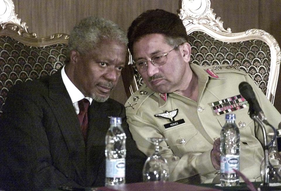 FILE - Pakistani President Gen. Pervez Musharraf, right, chats with U.N. Secretary General Kofi Annan at Pakistan Human Development Forum on Jan 24, 2002 in Islamabad, Pakistan. An official said Sunday, Feb. 5, 2023, Gen. Pervez Musharraf, Pakistan military ruler who backed U.S. war in Afghanistan after 9/11, has died. (AP Photo/B.K.Bangash, File)