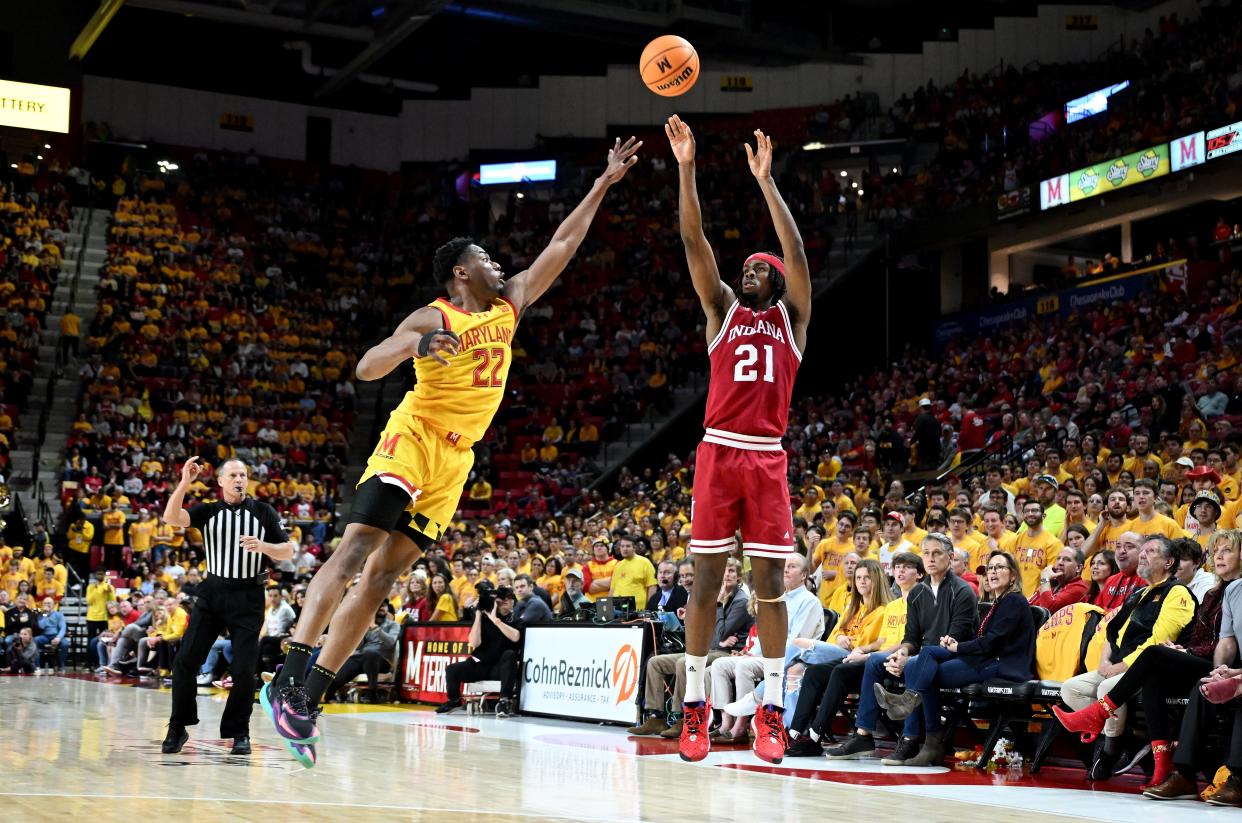 COLLEGE PARK, MARYLAND - MARCH 03: Mackenzie Mgbako #21 of the Indiana Hoosiers shoots the ball in the first half against Jordan Geronimo #22 of the Maryland Terrapins at Xfinity Center on March 03, 2024 in College Park, Maryland. (Photo by Greg Fiume/Getty Images)