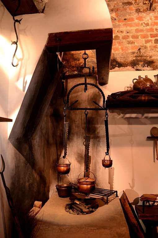 <p>The 15th century astronomer lives in Torun. His two-storeyed house takes you into his world. We climb a wooden staircase and enter the house, which is a veritable treasure house and museum.</p>