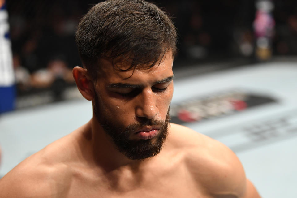 MEXICO CITY, MEXICO - SEPTEMBER 21:  Yair Rodriguez of Mexico stands in his corner after time is stopped for an accidental eye poke in his featherweight bout against Jeremy Stephens during the UFC Fight Night event on September 21, 2019 in Mexico City, Mexico. (Photo by Josh Hedges/Zuffa LLC/Zuffa LLC via Getty Images)