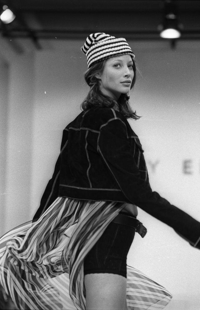 Christy Turlington walking the Marc Jacobs runway in 1993