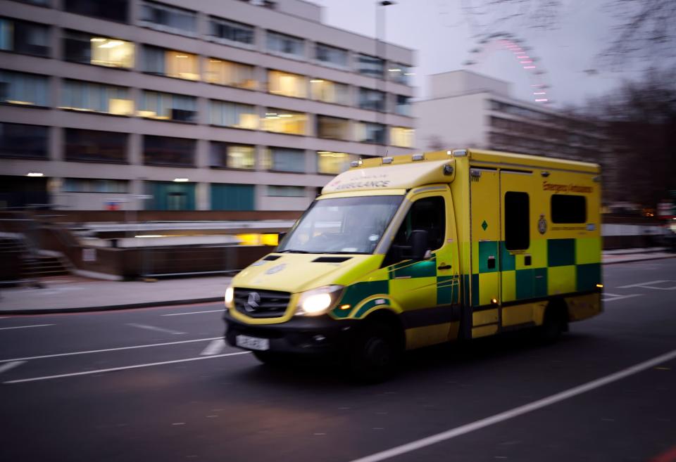 Une ambulance dans Londres le 29 décembre 2020 (photo d'illustration) - Tolga Akmen / AFP