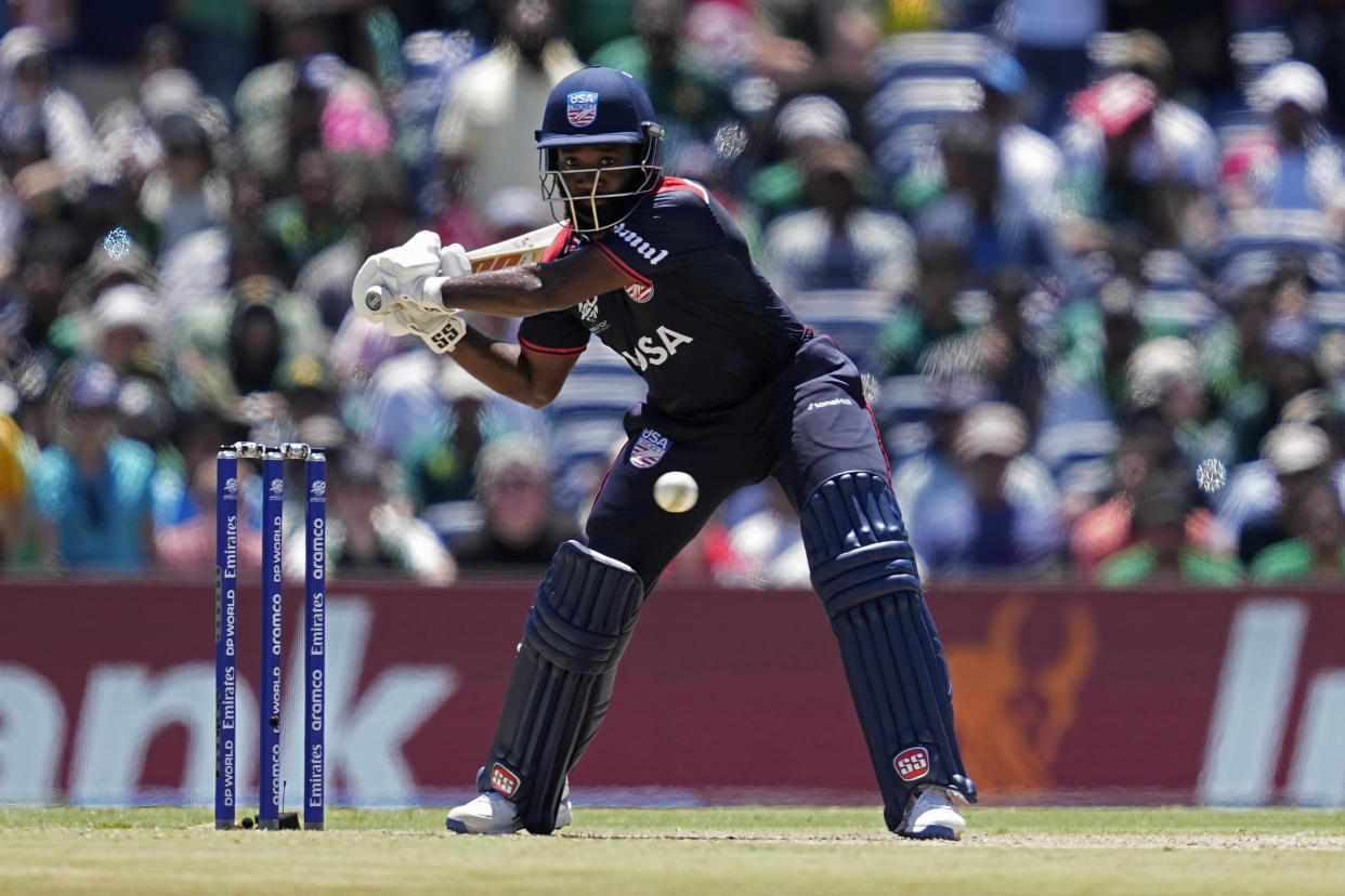 United States' Aaron Jones plays a shot in super over during the ICC Men's T20 World Cup cricket match between United States and Pakistan at the Grand Prairie Stadium in Grand Prairie, Texas, Thursday, June 6, 2024. (AP Photo/Tony Gutierrez)