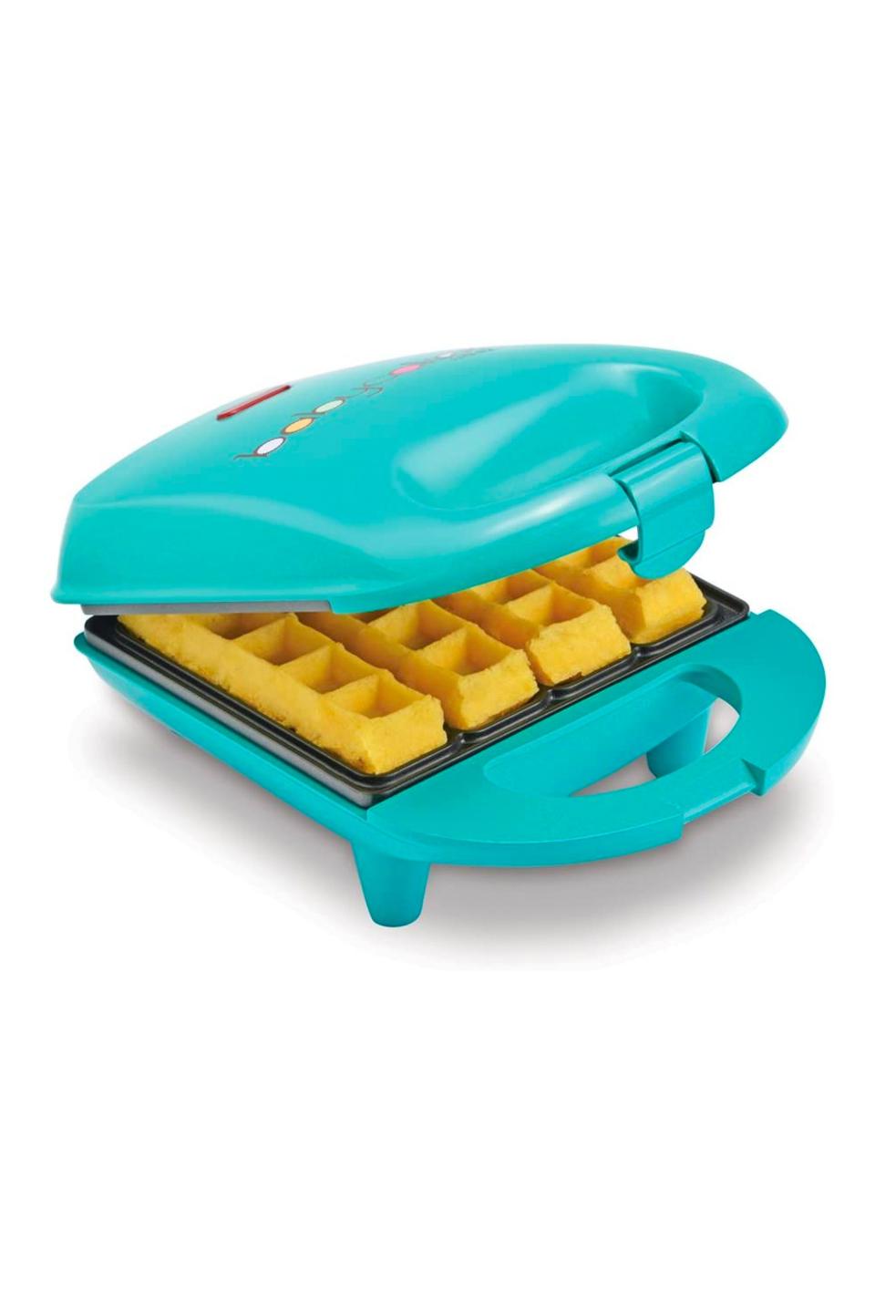 7) Babycakes Mini Waffle Stick Maker