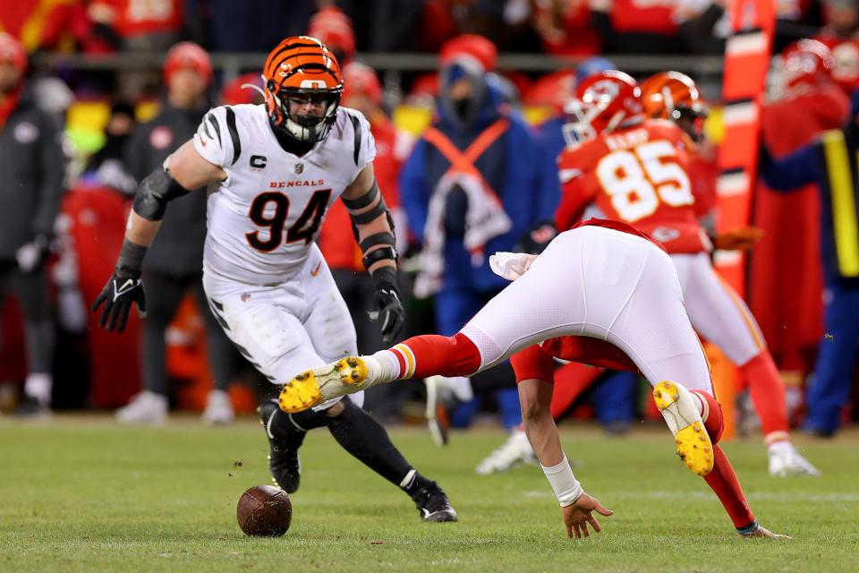 KANSAS CITY, MISSOURI - JANUARY 29: Patrick Mahomes #15 of the Kansas City Chiefs fumbles the ball against the Cincinnati Bengals during the third quarter in the AFC Championship Game at GEHA Field at Arrowhead Stadium on January 29, 2023 in Kansas City, Missouri. (Photo by Kevin C. Cox/Getty Images)