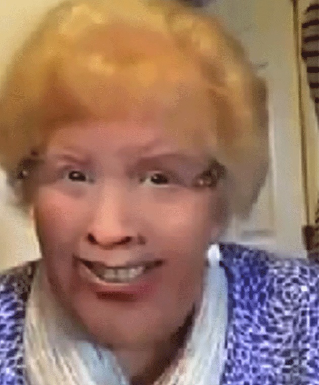 The grandmother's family torment her with funny faces. Photo: YouTube