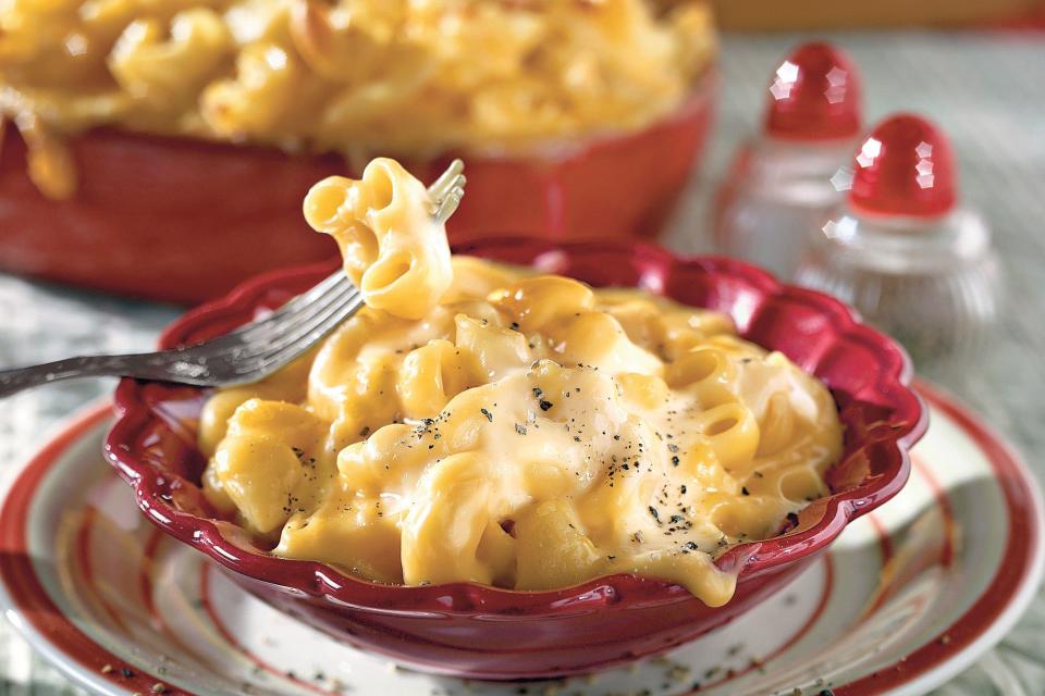 Golden Macaroni and Cheese