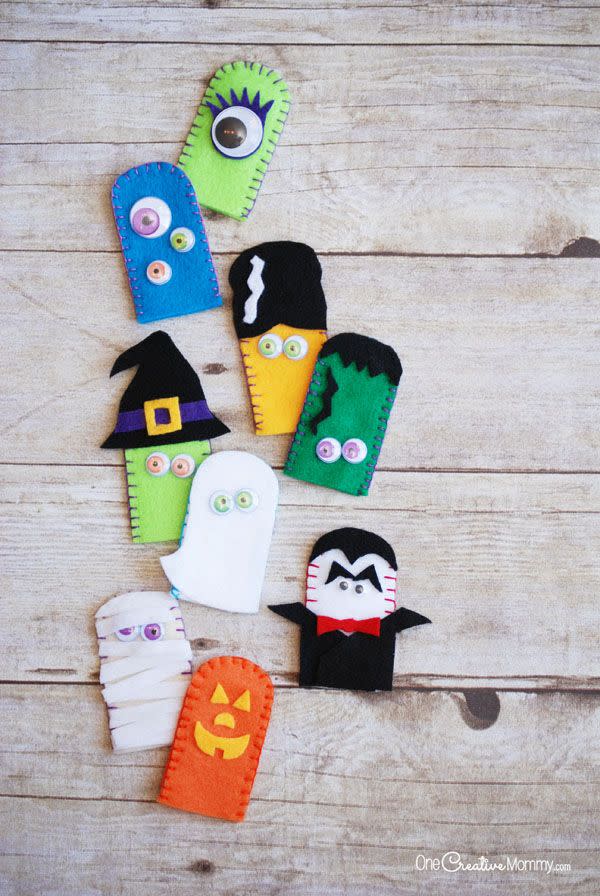 Festive Finger Puppets