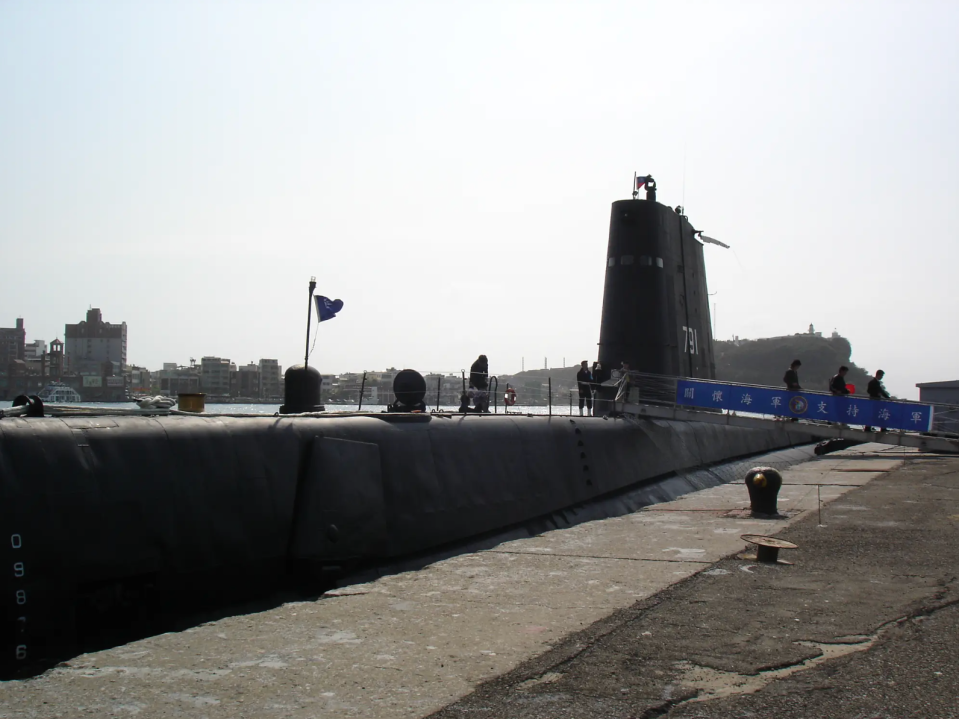 <em>Hai Shih </em>is the former USS <em>Cutlass</em>, a <em>Tench</em> class submarine that was originally launched in November 1944. <em>CPJ2028/WIKIMEDIA COMMONS</em>