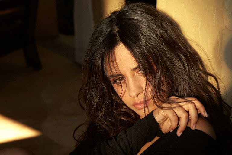 Camila Cabello viaja a sus raíces cubanas en Familia