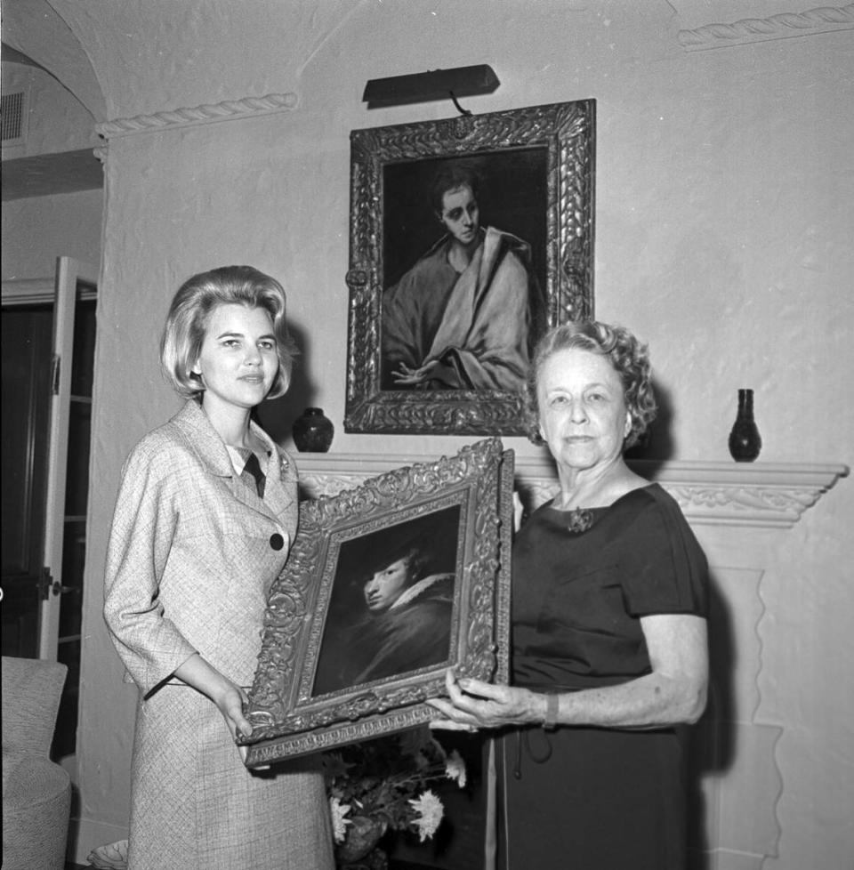 Kay Carter Fortson, left, with her aunt, Velma Kimbell, holding a painting that would be part of the future Kimbell Art Museum, photographed on Nov. 10, 1964.