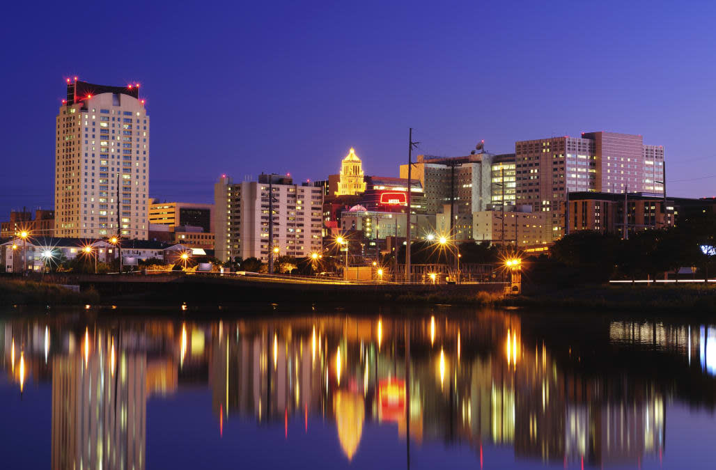 Skyline of Rochester, Minnesota at dusk.