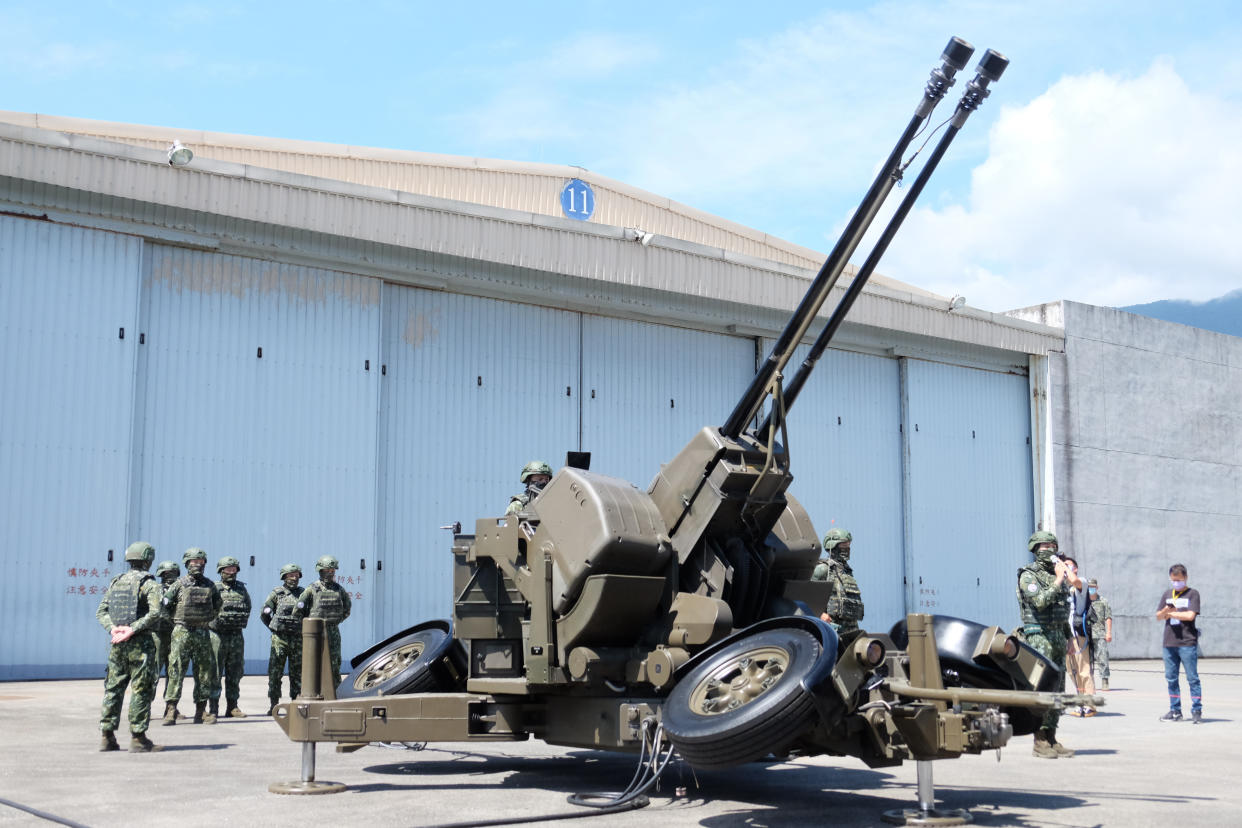 Taiwanese soldiers operate a Oerlikon 35mm twin cannon anti-aircraft gun at a base in Taiwan's southeastern Hualien county on Thursday, Aug. 18, 2022. (Johnson Lai/AP)
