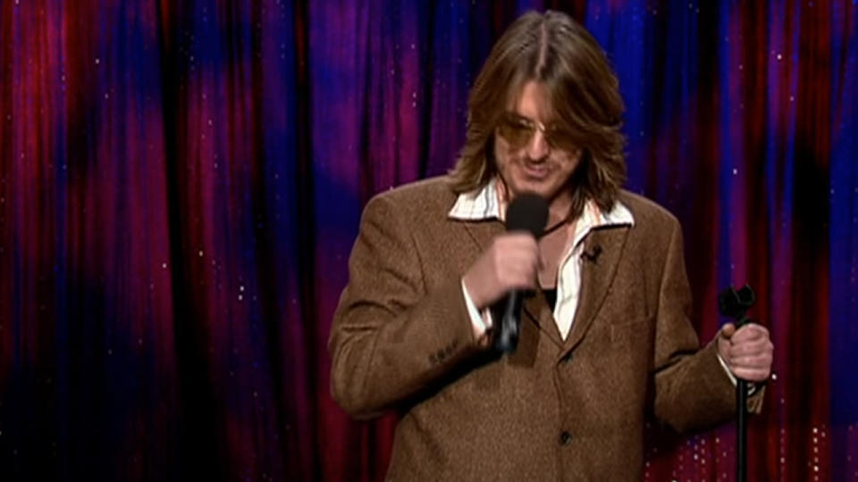 Mitch Hedberg doing standup