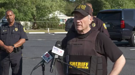 Officials address the media after the hijacking of a school bus full of children in South Carolina on 6 May 2021 (WISTV)
