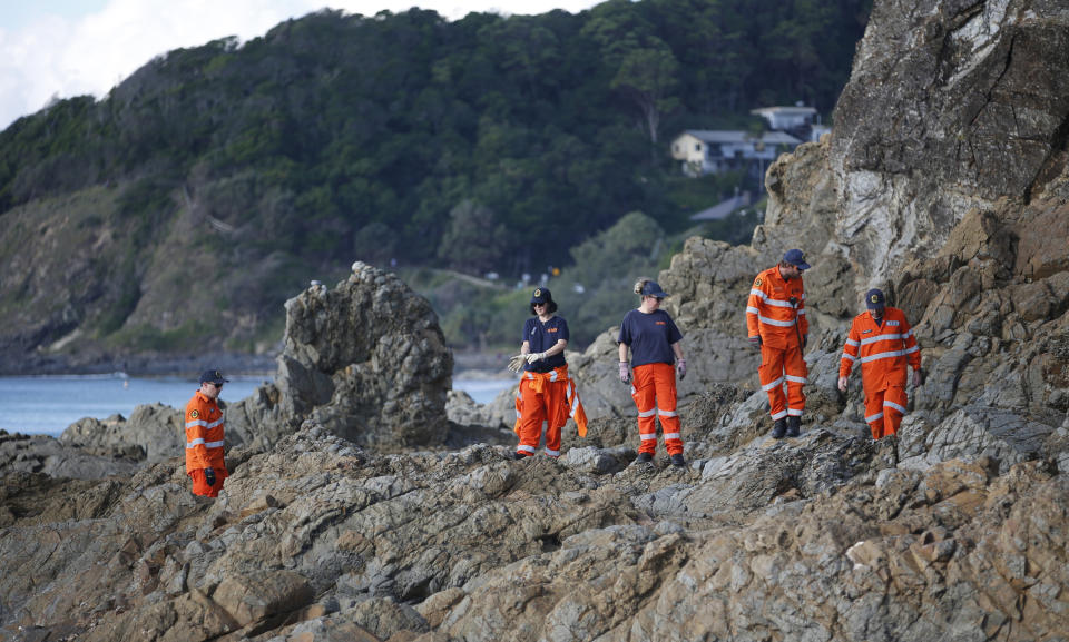 SES volunteers search for missing Belgian backpacker Theo Hayez around Cape Byron Lighthouse, Byron Bay.