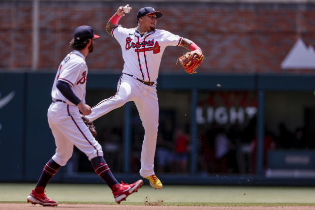 Braves sweep doubleheader with 6-2 win over the Marl atlanta