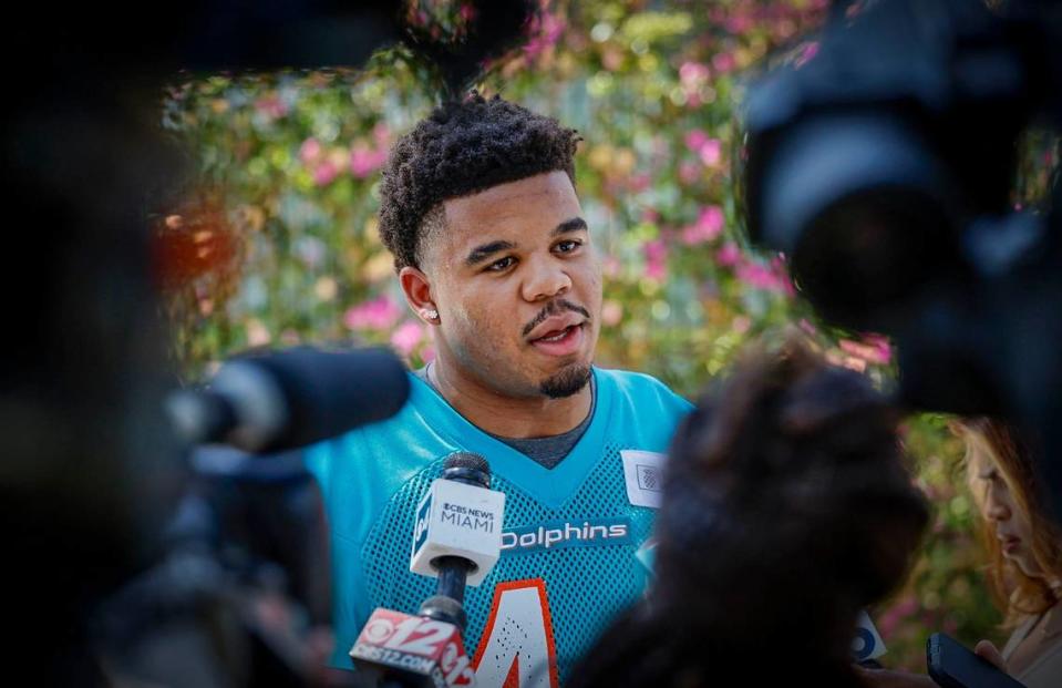 Miami Dolphins linebacker Chop Robinson (44) speaks to reporters before practice at the Baptist Health Training Complex in Miami Gardens.