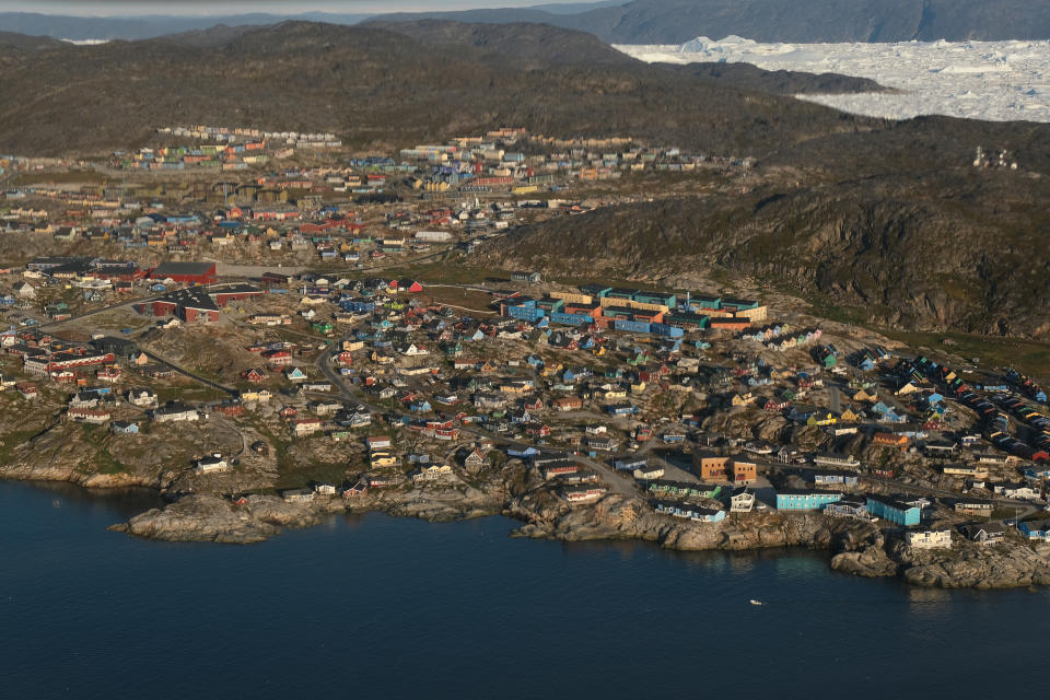 Vista aérea del pueblo de Ilulissat en Groenlandia (Sean Gallup/Getty Images)