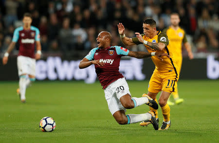 Soccer Football - Premier League - West Ham United vs Brighton & Hove Albion - London Stadium, London, Britain - October 20, 2017 REUTERS/David Klein