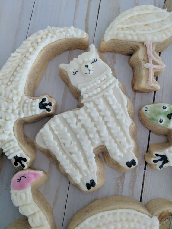 13) Cookies inspired by Animals in Knit Sweaters