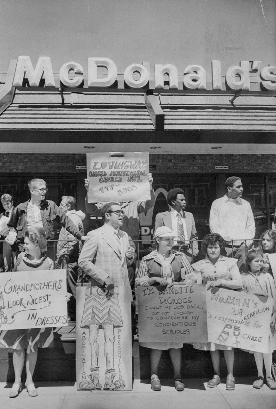 1978: Uniform Protests