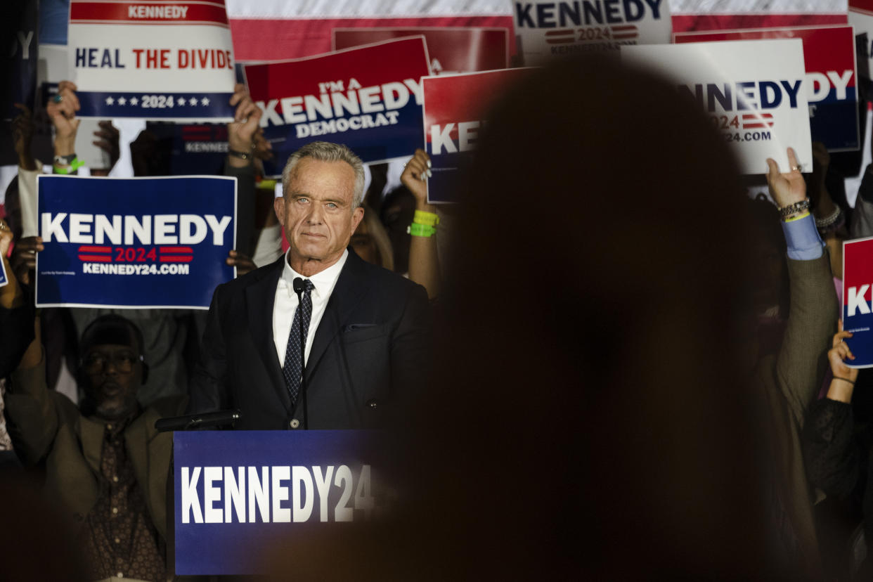 Robert F. Kennedy Jr. anuncia su búsqueda por la candidatura presidencial demócrata en Boston, el 19 de abril de 2023. (Sophie Park/The New York Times).