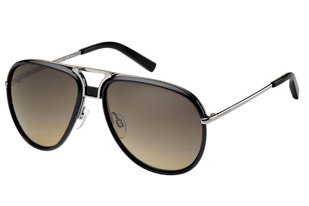 Sunglasses-Tommy-Hilfiger-1091-149-Euro-630x420-jpg