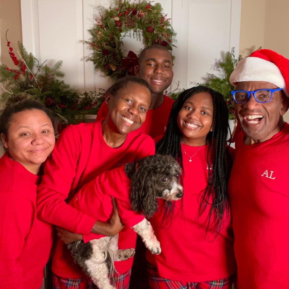 TODAY's Al Roker with his family at Christmastime. (alroker / Instagram)