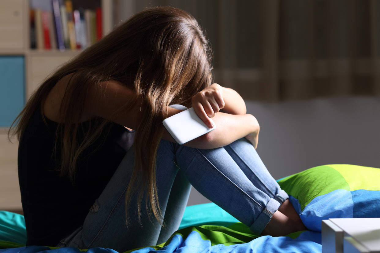 Blockierte Hotlines können für Gewaltopfer schlimme Folgen haben (Symbolbild: Getty Images)