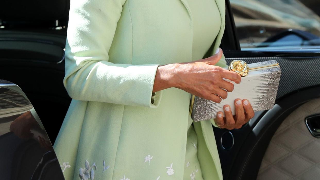 windsor, united kingdom may 19 doria ragland arrives at st georges chapel at windsor castle before the wedding of prince harry to meghan markle on may 19, 2018 in windsor, england photo by gareth fuller wpa poolgetty images