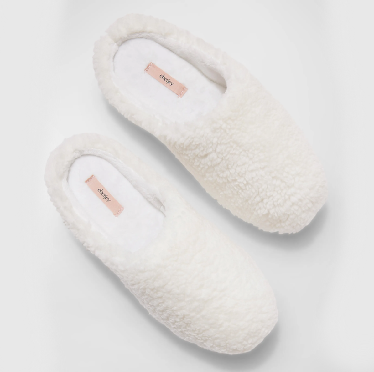 <p><a href="https://go.redirectingat.com?id=74968X1596630&url=https%3A%2F%2Fwww.neimanmarcus.com%2Fp%2Feberjey-flat-sherpa-slippers-prod265700112&sref=https%3A%2F%2Fwww.harpersbazaar.com%2Ffashion%2Ftrends%2Fg4452%2Fgifts-under-100%2F" rel="nofollow noopener" target="_blank" data-ylk="slk:Shop Now;elm:context_link;itc:0;sec:content-canvas" class="link rapid-noclick-resp">Shop Now</a></p><p>Flat Sherpa Slippers</p><p>neimanmarcus.com</p><p>$62.00</p><span class="copyright">neimanmarcus.com</span>