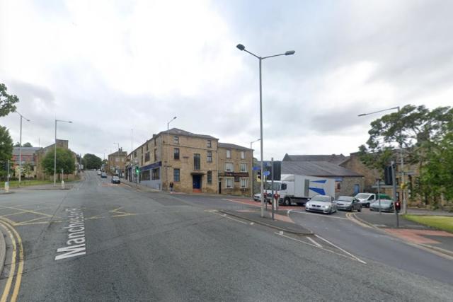 Road closure in place at busy junction close to Burnley town centre