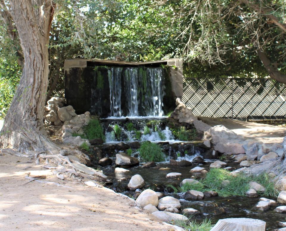 Cooling waterfall greets the visitor at Hesperia Lake Park.