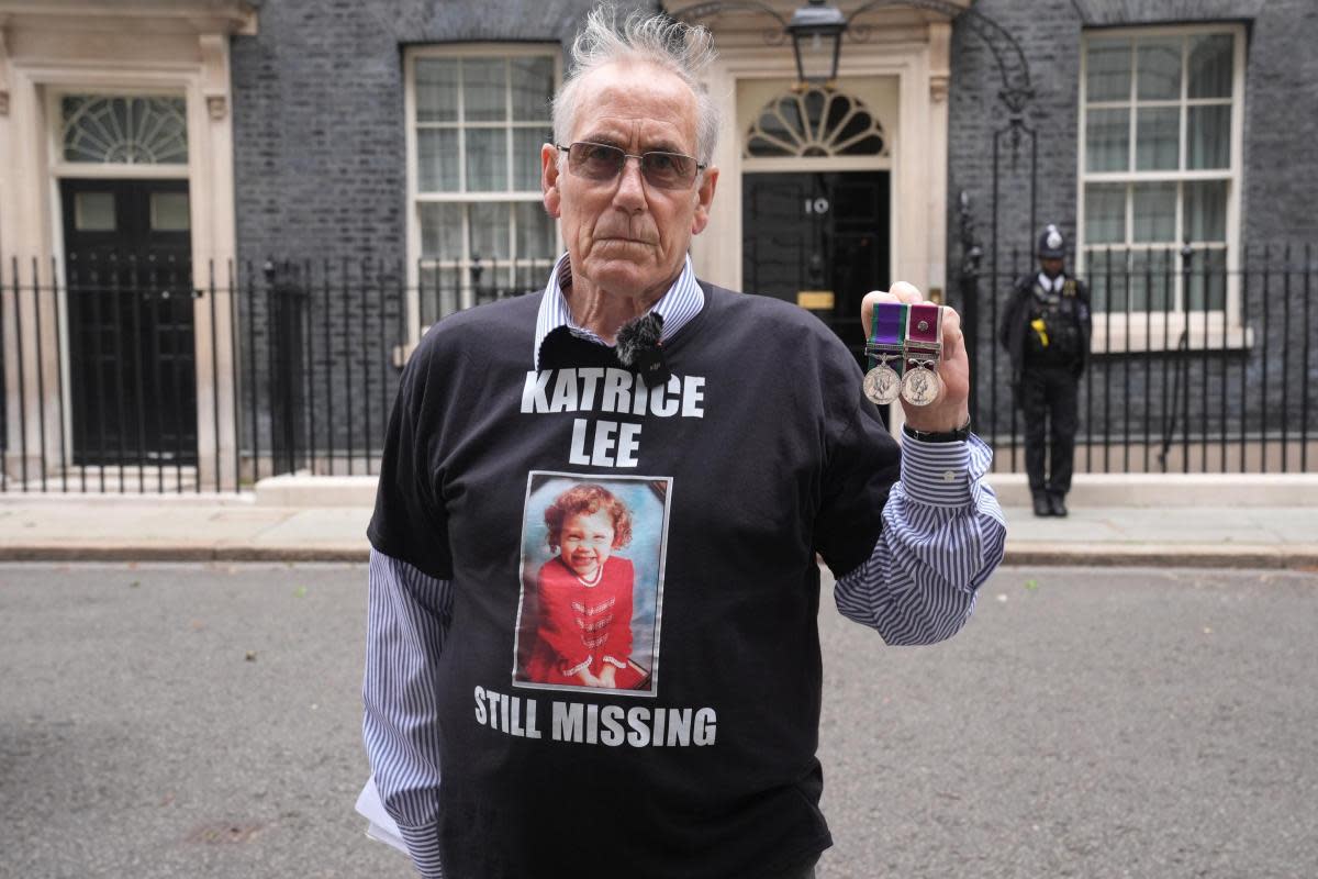 Former warrant officer, veteran Ritchie Lee from Hartlepool, who served in the army for 30 years, attempts to hand back his army medals to 10 Downing Street, London, in disgust of the government and military's investigation into his daughter Katrice's <i>(Image: PA)</i>