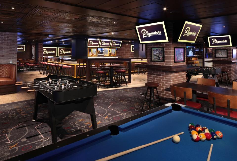 Cue the billiards inside an onboard game room. ©2024 Michel Verdure