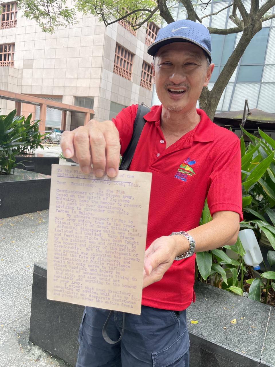 Our guide regaled us with stories of Singapore and also showed us a replica of a letter by the Japanese asking the British to surrender. PHOTO: Cadence Loh, Yahoo Life Singapore
