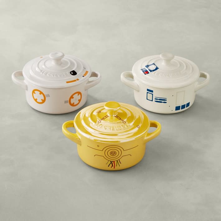 2) Le Creuset Stoneware Mini Round Cocotte, Star Wars Droids, Set of 3