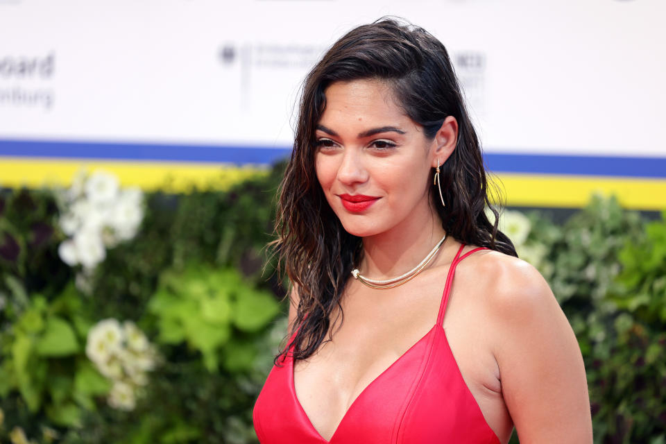 Nilam Farooq auf dem roten Teppich beim Lola - Filmpreis in Berlin.