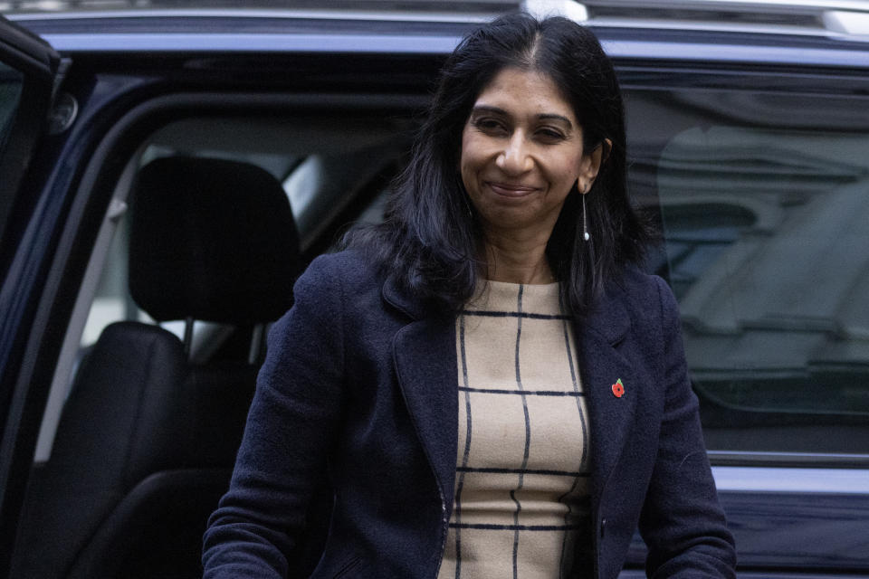 LONDON, ENGLAND - NOVEMBER 08: Home Secretary Suella Braverman arrives at 10 Downing Street ahead of the weekly cabinet meeting on November 08, 2022 in London, England. (Photo by Dan Kitwood/Getty Images)