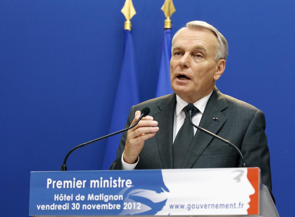 French prime minister Jean Marc Ayrault addresses reporters as he makes a statement on the Arcelor Mittal situation, at the Hotel Matignon in Paris, Friday Nov. 30, 2012. Steelmaker ArcelorMittal will invest 180 million euros in its Florange steelworks in northern France under a deal with the government to save jobs at two shuttered blast furnaces.(AP Photo/Remy de la Mauviniere)