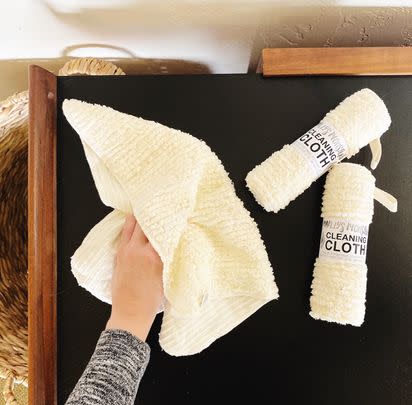 A double-sided cotton chenille cleaning cloth
