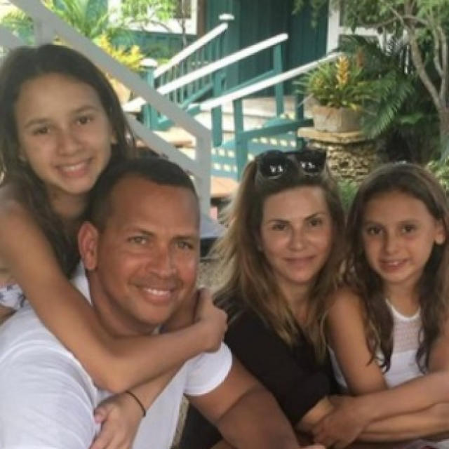 Alex Rodriguez showers ex-wife Cynthia Scurtis with compliments