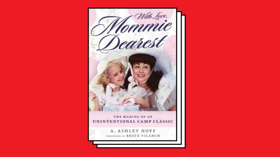 The book cover of With Love, Mommie Dearest