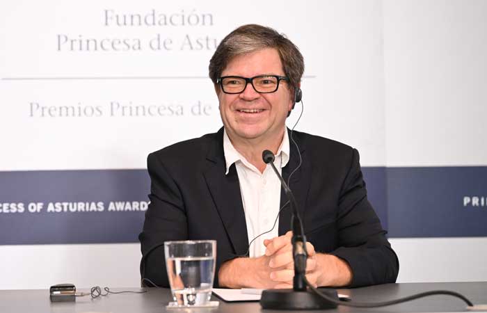 Yann LeCun