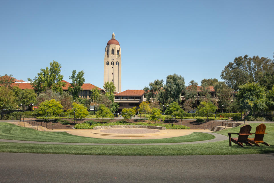 美國史丹佛大學是世界著名的綜合研究型大學。（圖／翻攝自X）