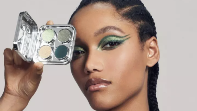 These 38 Makeup Sets Make It Easy