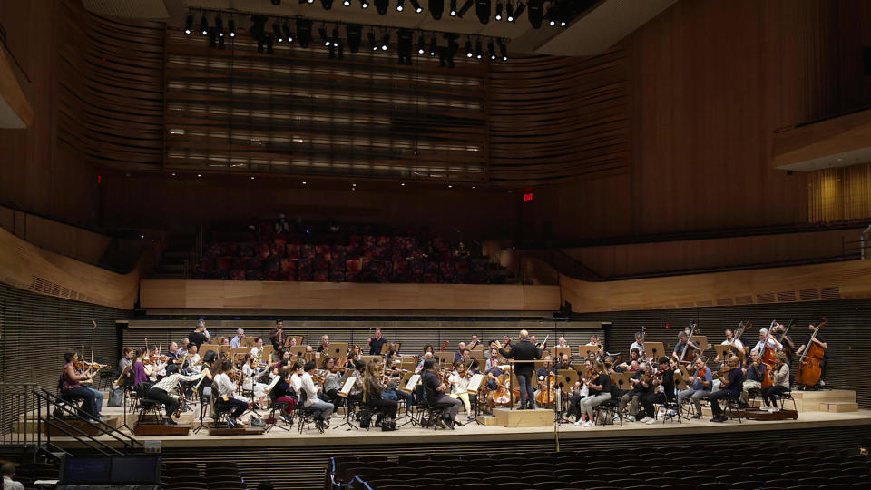 Jaap van Zweden leads the New York Philharmonic in a rehearsal at the newly-redesigned David Geffen Hall.   / Credit: CBS News